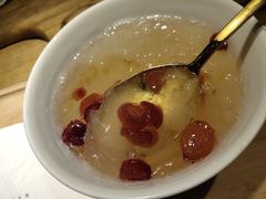 蔓越莓桃胶银耳-炖物24章·顺时轻养茶(杭州大厦店)