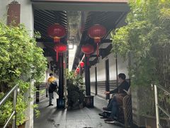 门面-唔呶喔哩酒家(生产街店)