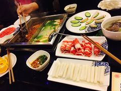 -百年川椒重庆老火锅(光谷店)