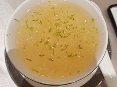 -广州中心皇冠假日酒店·百粤楼