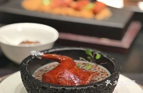 Litchi Wood Smoked Glass Pigeon