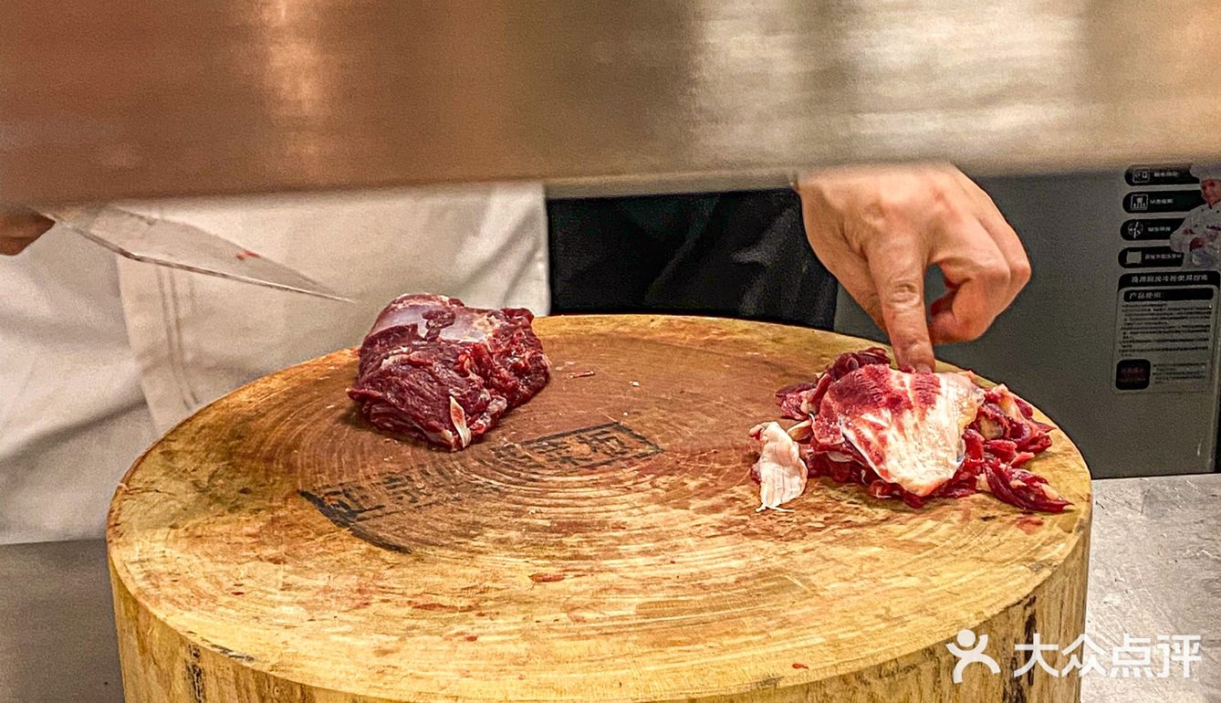 20岁，全款实现鲜切黄牛肉自由