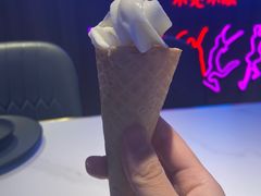 冰淇淋-钳小柒·小龙虾蓝龙王烧烤夜宵(长寿路店)