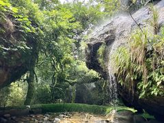 -沂蒙云瀑洞天景区