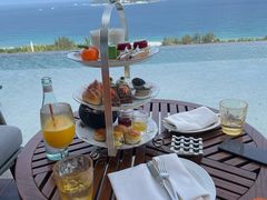 -瑰丽酒店·海吧·天际下午茶·现场DJ·天台酒吧