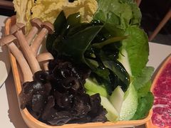 -左庭右院鲜牛肉火锅(七宝领展广场店)