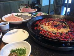 -纸盐河码头火锅(十八梯店)
