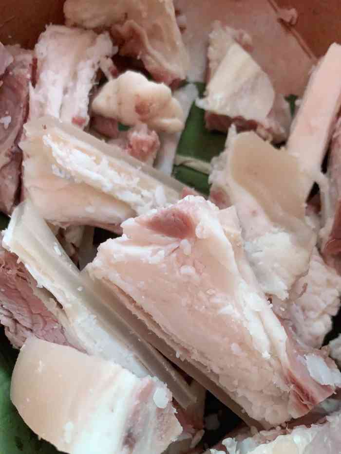 忆东羊东阳白切羊肉-"一家外卖点,不能堂食.看到去年开张筹备的..."-