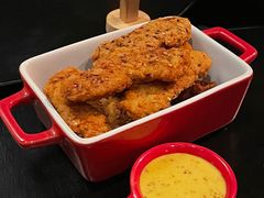 -StayReal Cafe(长宁来福士广场东八区店)