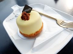 -UNI UNI(环亚凯瑟琳店)