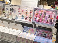 -泡泡玛特POPMART(上海环球港店)