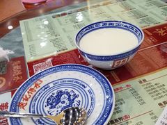 -赵记传承特色牛奶甜品(泉城广场店)