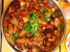 -黄记煌三汁焖锅(荣盛国际店)