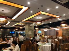 -围龙屋客家食府(福田店)