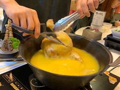 -鲜入围煮花胶鸡海鲜火锅