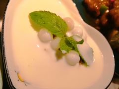 水果酸奶-蜜桃花开·中西融合菜E&W(南长街店)