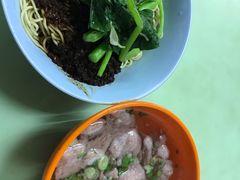 -颂记牛肉粉