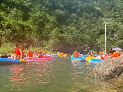 -安吉龙王山峡谷漂流