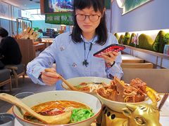 -百春原湖南牛肉粉(百联世纪店)
