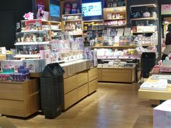 店内环境-九木杂物社(新奥购物中心店)