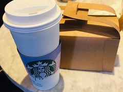 -星巴克(杭州西湖银泰1F店)