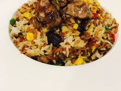 -樱花里音乐餐吧·牛扒椰子鸡(东圃店)