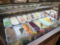 -MADO冰淇淋咖啡馆(淘金店)