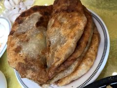 牛肉圆葱馅饼-鑫顺园小骨头羊杂馆(塔湾店)