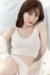 -onlygirl摄影美学馆高端定制(江滩店)