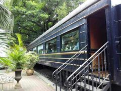 -火车头法国西餐厅