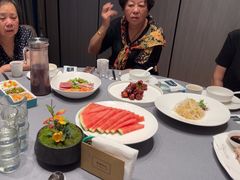 -荷塘秋月·本帮江浙菜(国权路店)