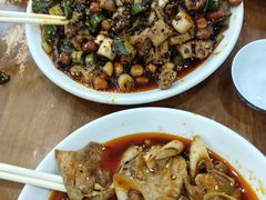 -胡成记口蘑龙眼包子(盐道街店)