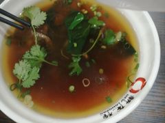 -新龍袍蟹黄汤包(南京东路店)