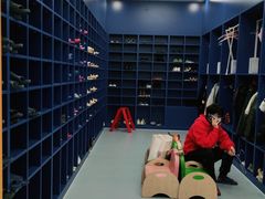 -戊辰亲子游泳俱乐部