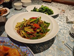 -巴扎美食·新疆菜·西域歌舞表演餐厅(新疆大厦店)