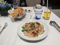 -卡佩罗意大利餐厅及酒吧Al Cappello Trattoria