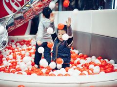 -东方明珠·可口可乐欢乐餐厅