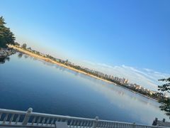 -莫内艺术岛海景咖啡