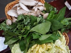 -老来福·非遗酸汤兔(凯旋路店)