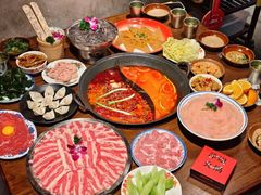 -萍姐火锅·公路夜市(武汉首店)