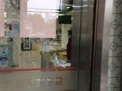 -曹家渡街道图书馆