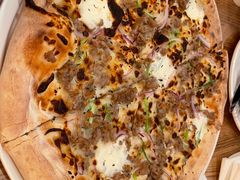 -城市大道红炉披萨烘焙坊