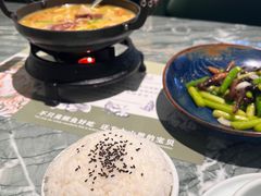 徽州腌笃鲜-披云云小馆·味道江湖(姚家园万象汇店)