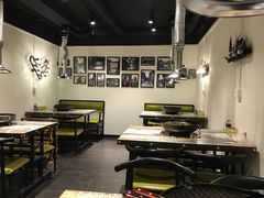 -燚店·铁板鱼蛙·烤肉·烤串(北新桥店)