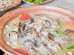 -阿婆情腊排骨火锅(忠义店)