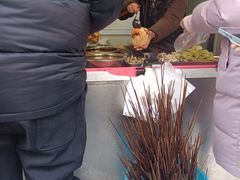 -老鼓楼麻辣烫夹馍