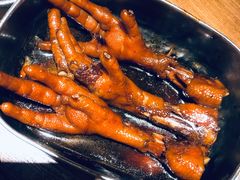 弄堂里的卤鸡爪-弄堂里·寻味杭州(湖滨银泰in77C区店)
