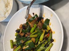-渝信川菜 · 川味家常菜(财富购物中心店)