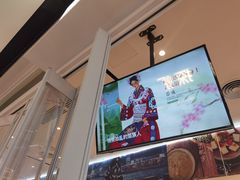 -俏凤凰(美林M·LIVE天地东座店)