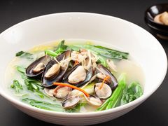 海鲜鱼汤泡什菜叶-顺德了能馆(虎门店)